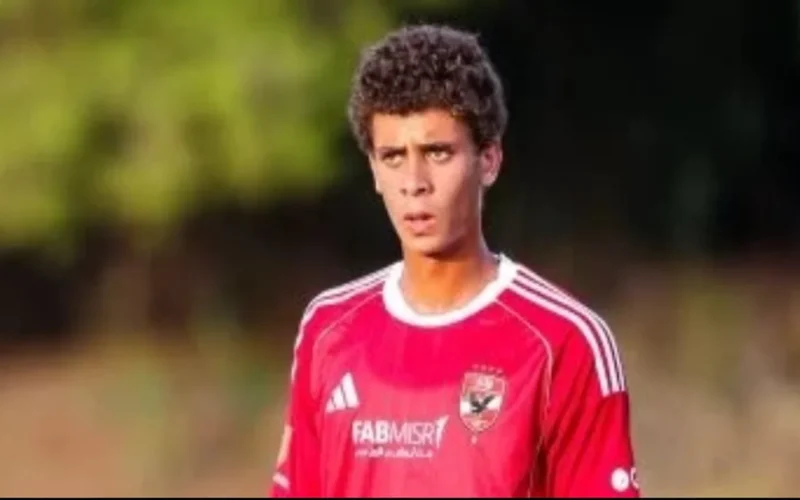 تعثر مفاوضات برشلونة مع الأهلي حول ضم حمزة عبد الكريم رغم موافقته